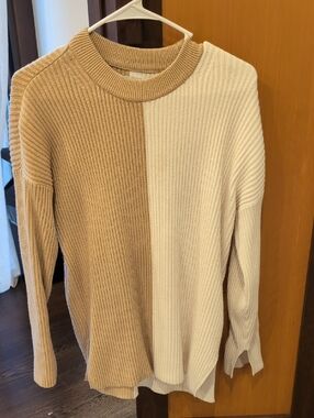 Two-Tone Ribbed Pullover Sweater - Beige & Cream